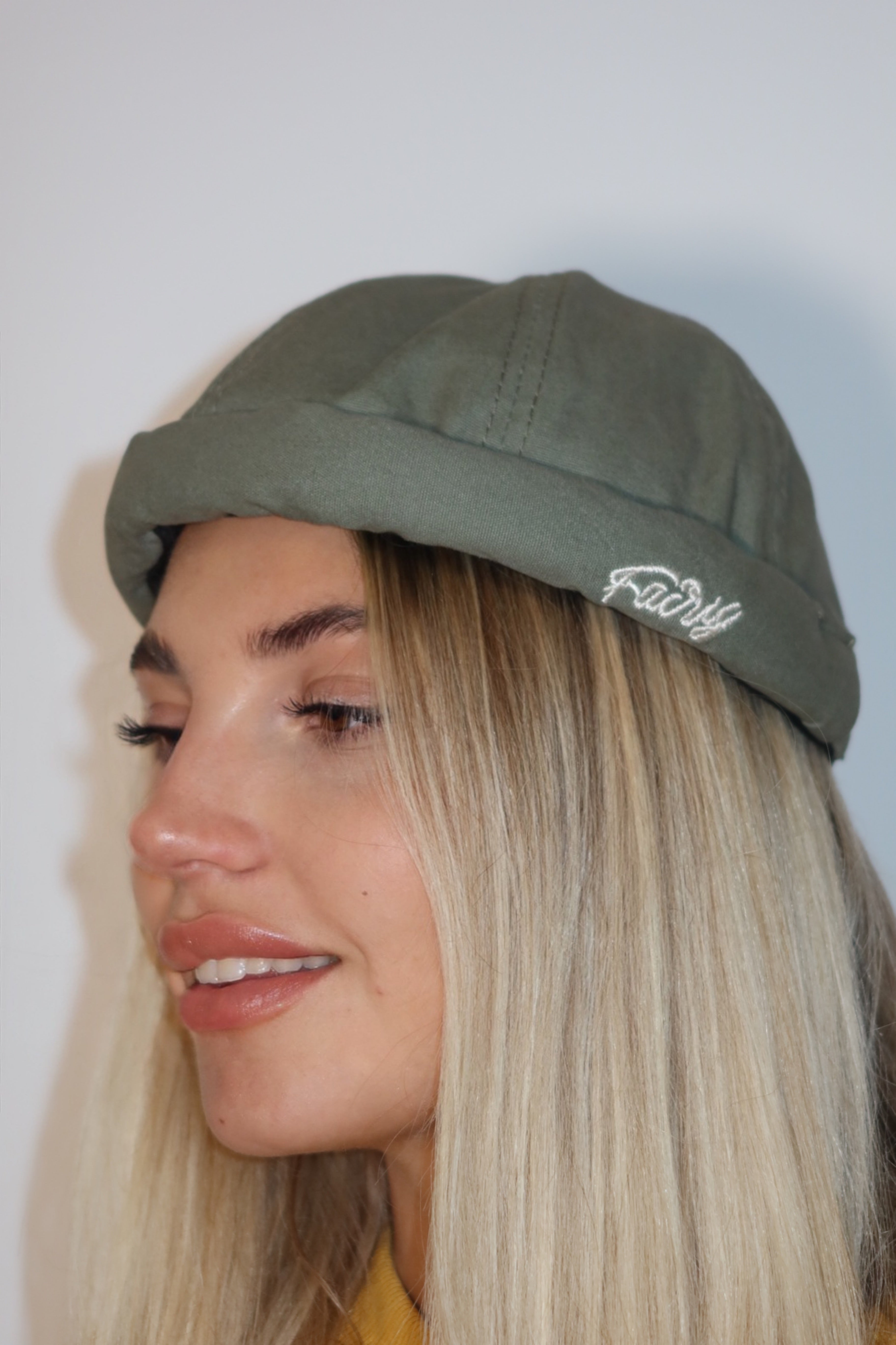 Beanie con risvolto