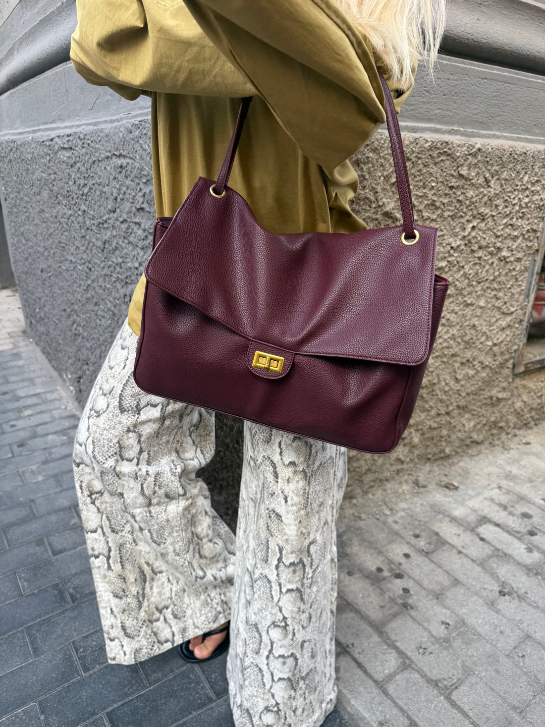Bag bordeaux